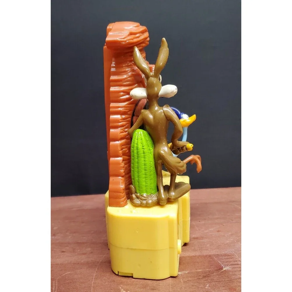 Road Runner Pez Dispenser 1998 Warner Brothers WORKS!